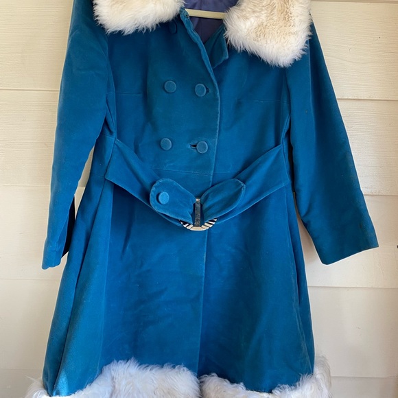 Vintage 60s Country Pacer Blue Velvet and Faux Fur Trim Belted Coat size medium - Picture 5 of 6